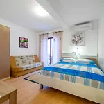 Apartman Stela